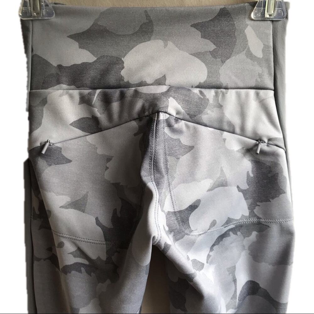 Athleta Essex Hybrid Camo Tights Size XXS High Rise Leggings Running Pockets Gym - Picture 6 of 11